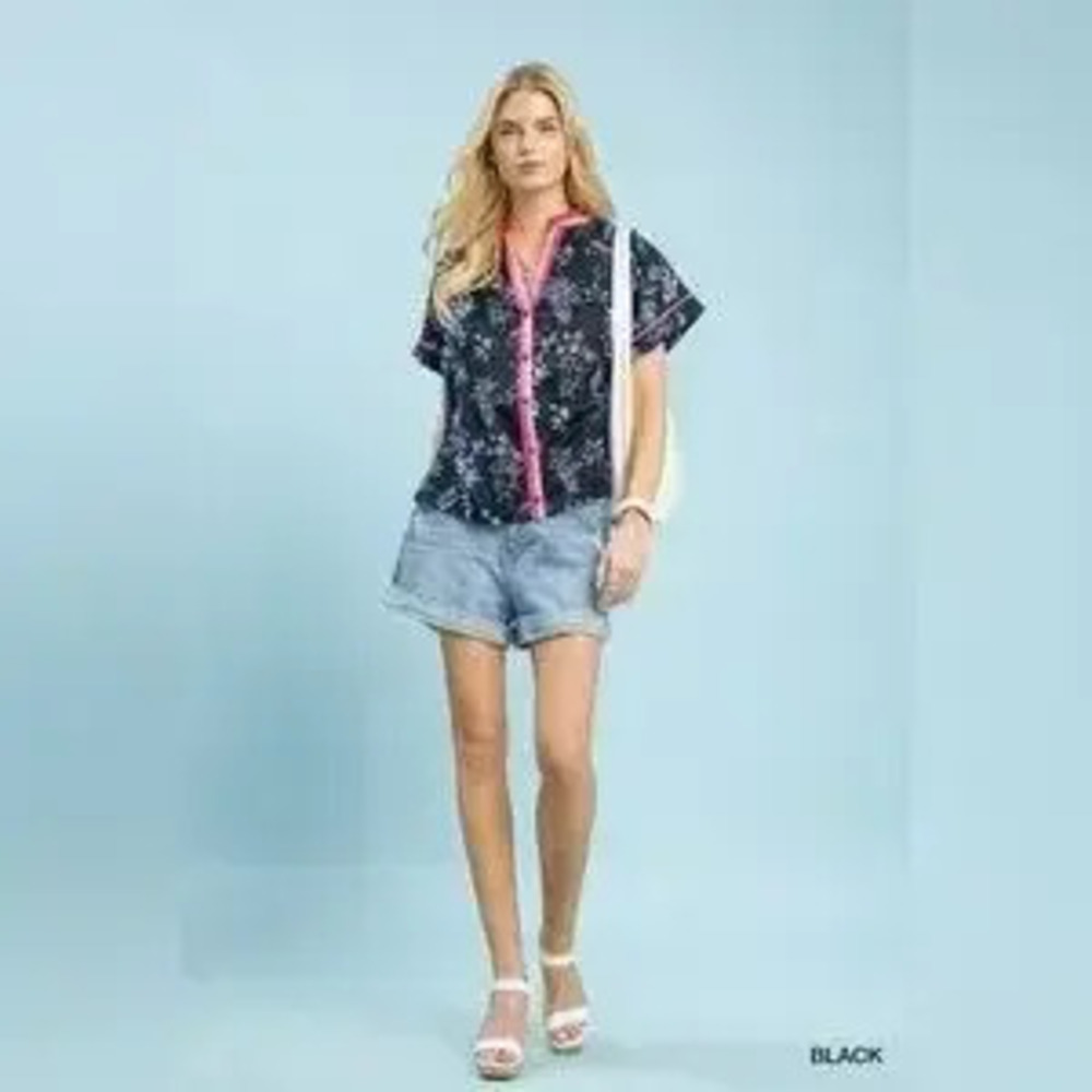 Umgee Botanical Floral Button Front Top - Picture 5 of 5